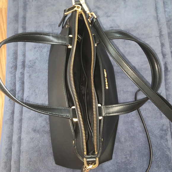 Calvin Klein black satchel handbag - Picture 4 of 9